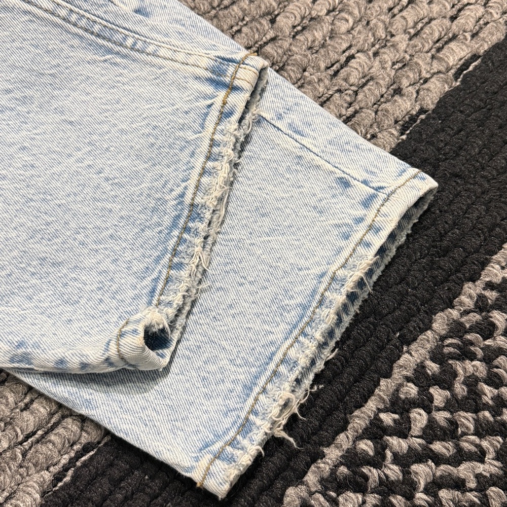 Abercrombie & Fitch The Dad Jeans Women’s 25 Distressed Light Wash Straight - Picture 6 of 8